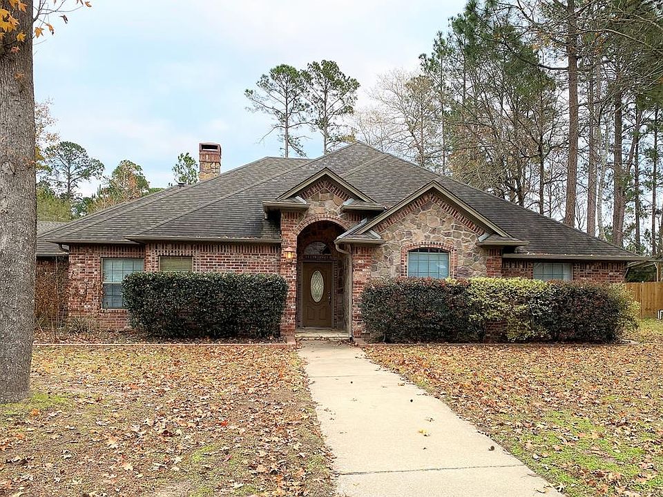 1st image of 709 Village Gate Cir