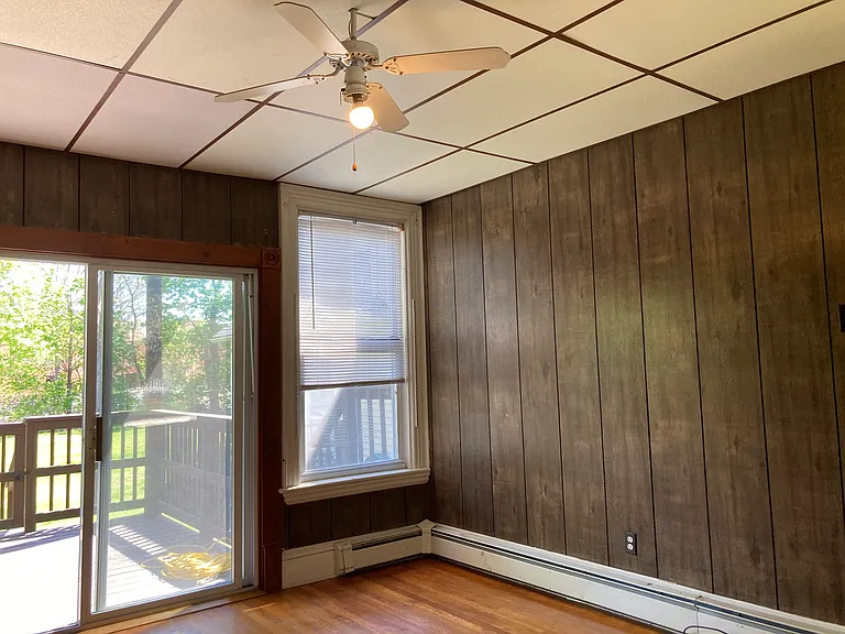 75 Dean Ave — Photo 17