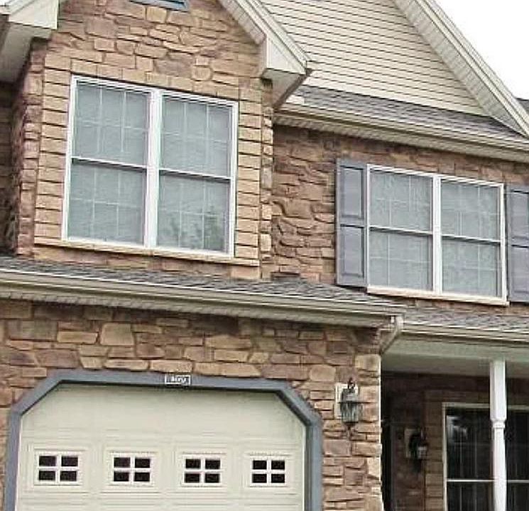 1st image of 109 Scully Pl