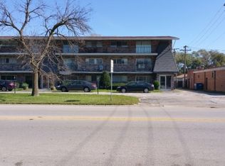 15335 Martin Luther King Jr Dr APT 14, Dolton, IL