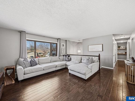 3rd image of 6029 Dogwood Dr
