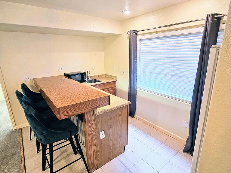 5393 Statute Dr — Photo 5
