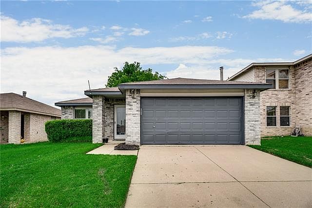 1st image of 4312 Meadowknoll Dr
