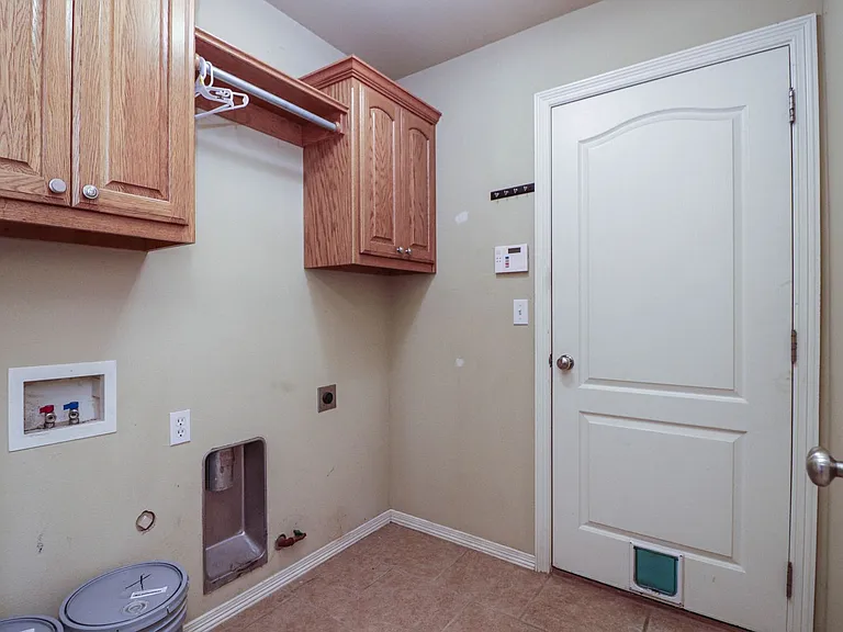 15022 S Justin Ave — Photo 23