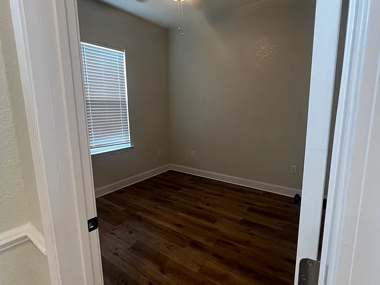 928 Remington Ave #107 — Photo 8