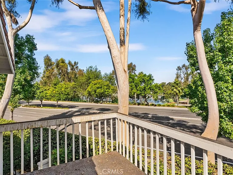 24746 Scott Ln — Photo 34