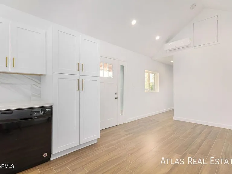 444 S Delaware St #2 — Photo 4
