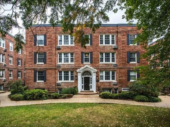 4481 Macarthur Blvd NW APT 301, Washington, DC 20007