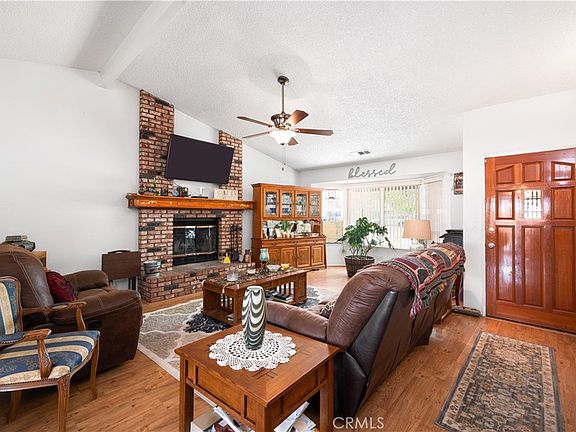 5th image of 14551 Jelan Ave