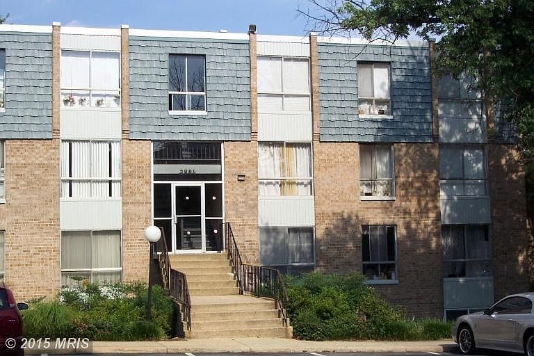 Exterior (Front)