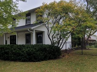 700 Susan St, Sycamore, IL 60178