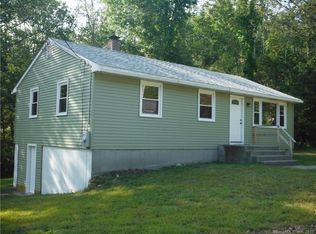 19 Pond View Rd, Moosup, CT 06354