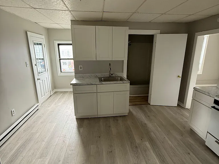 62 Lancaster St #2 — Photo 1