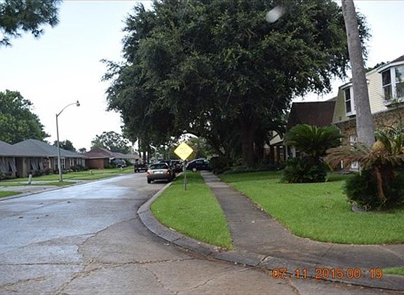 5th image of 14 Antigua Dr