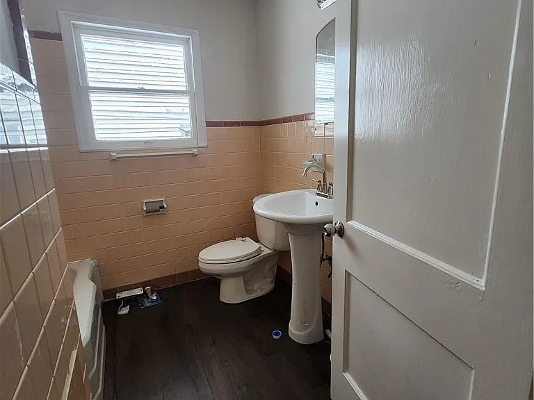 4818 Kendall Dr — Photo 6