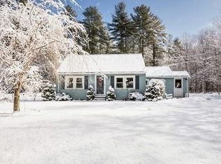 17 Evergreen Rd, Hubbardston, MA 01452