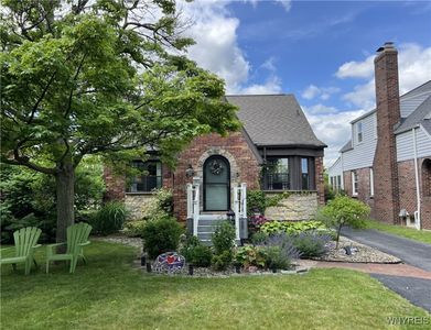 58 Cortland Ave, Buffalo, NY, 14223