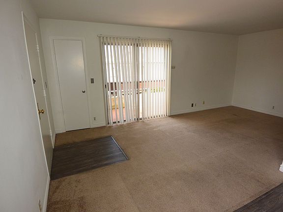 5th image of 16711 Dolores Ln APT C