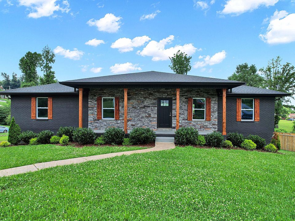 1st image of 8164 Holly Crest Dr