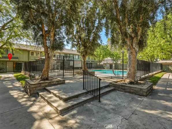 20120 Runnymede St Unit 17, Winnetka, CA 91306
