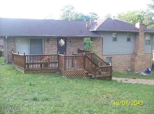 2nd image of 1833 Springwood Dr