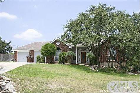 2nd image of 419 Deer Cross Ln