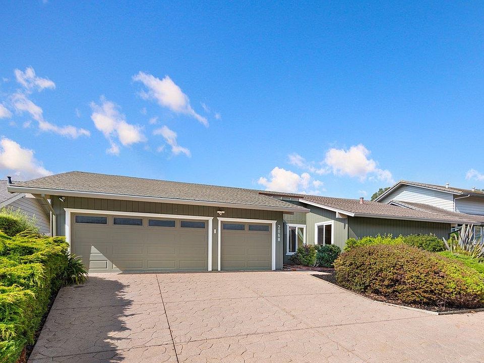 1st image of 2068 Touraine Ln