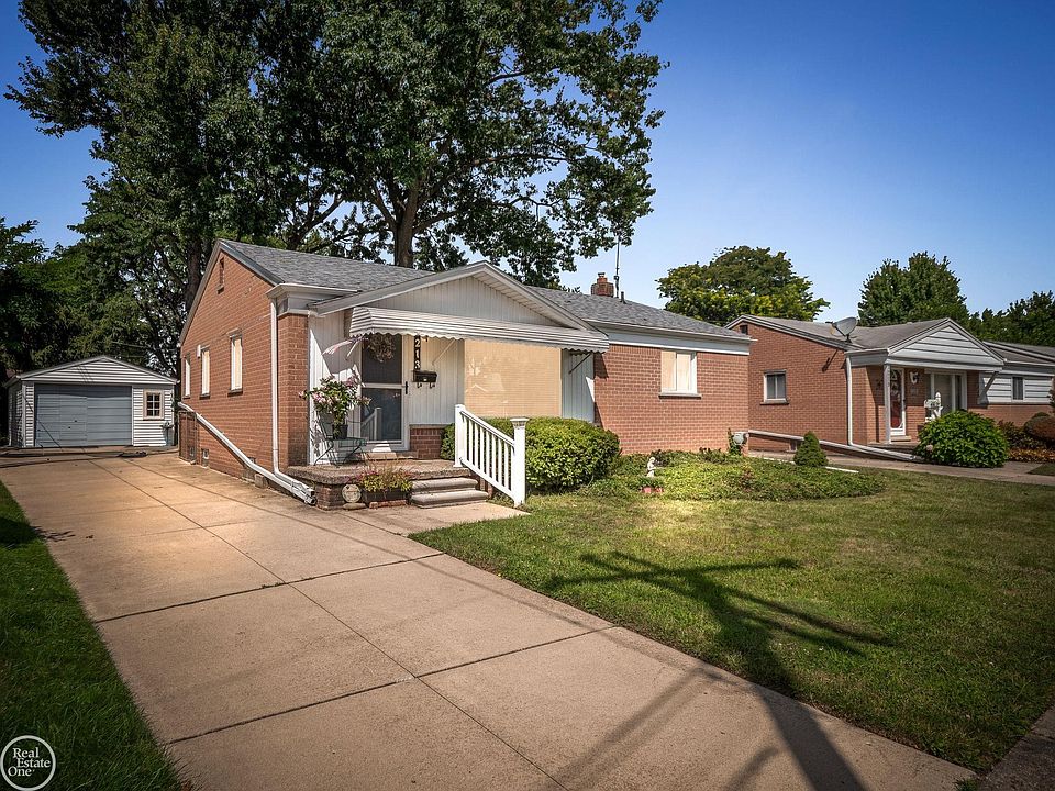 1st image of 8213 Roselawn St