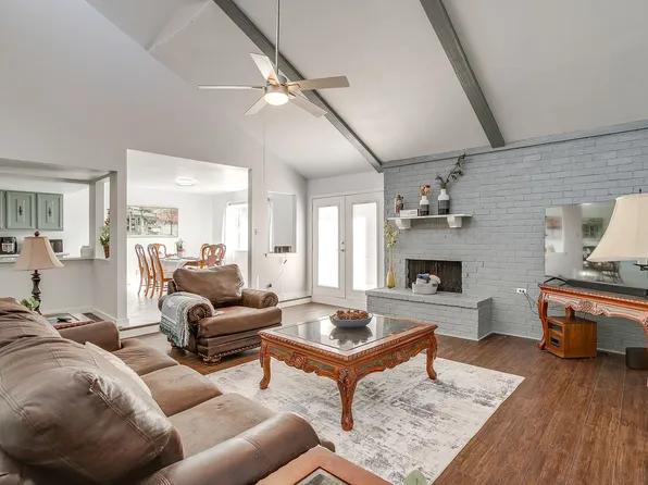 1007 Elk Grove Dr, Richardson, TX 75081