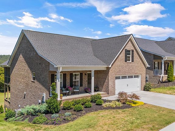 2nd image of 569 Timberline Dr