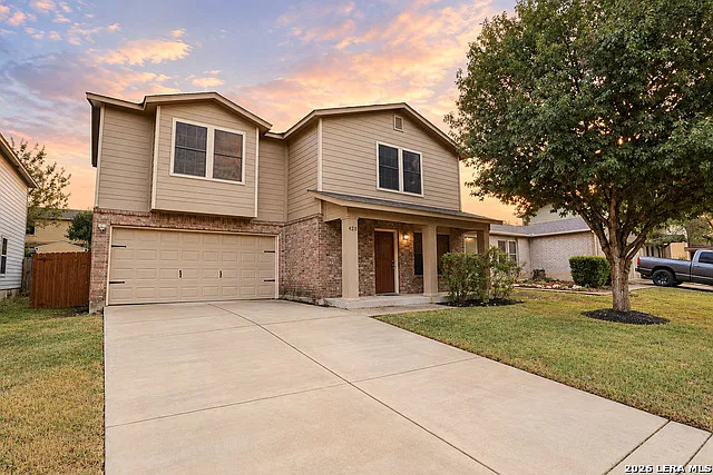 3 bed, 2.5 bath, 1532 sqft, $1,700 — Photo 2