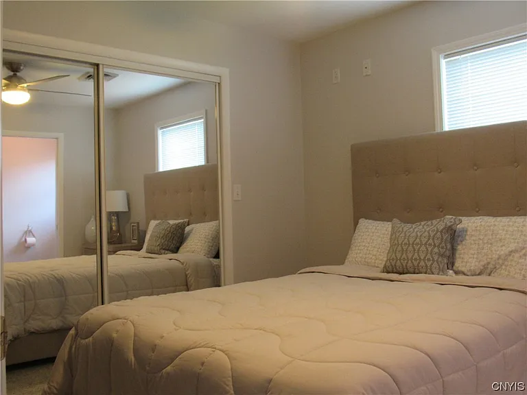 28 E River Rd #2-1 — Photo 28