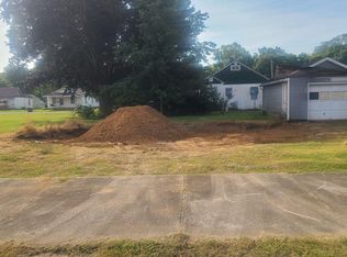 313 W 6th St, Waverly, OH 45690