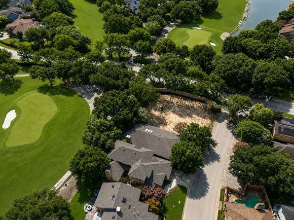 16701 Village Ln, Dallas, TX 75248