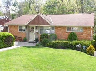 5158 Colewood Dr, Pittsburgh, PA 15236