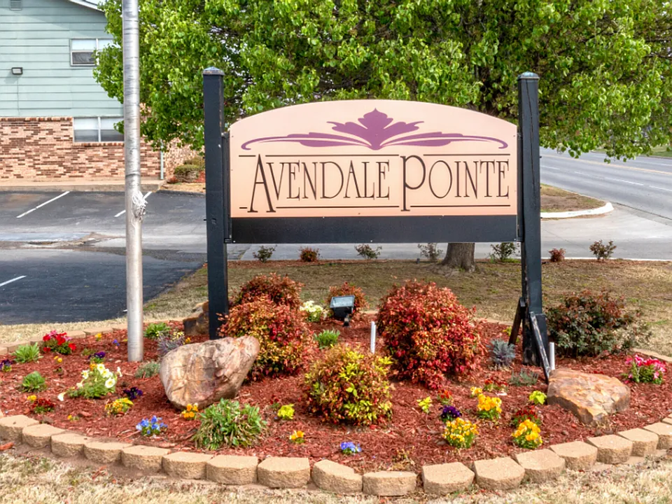 Avendale Pointe Apartments