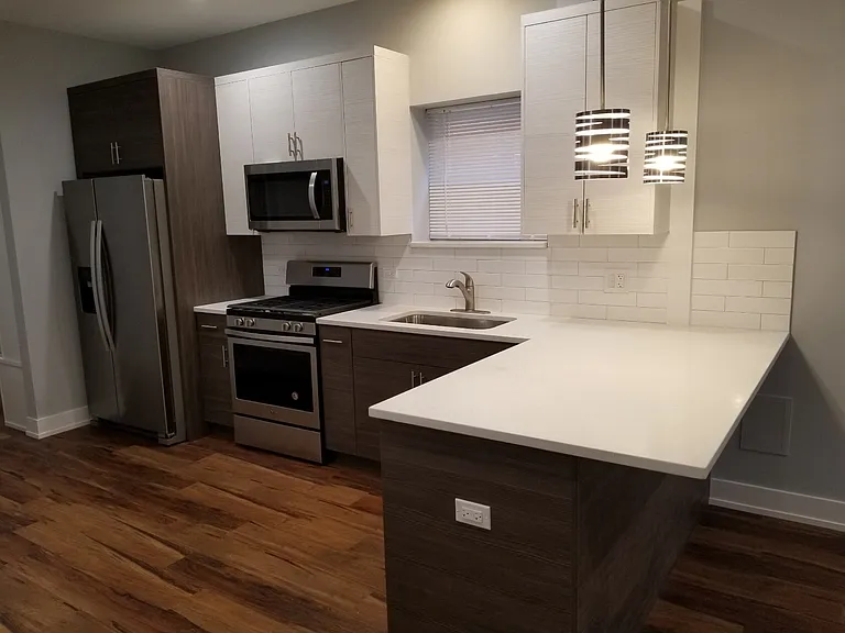 4851 N Central Ave #1W — Photo 4