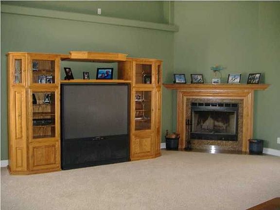 Spacious Living Room