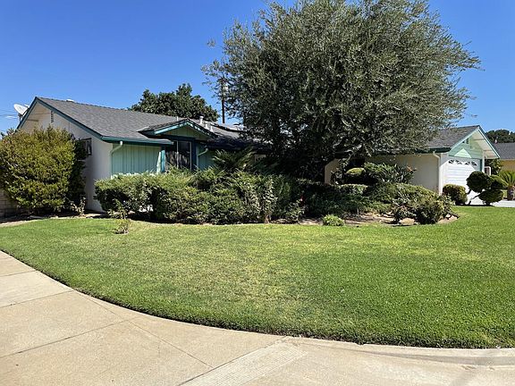 3rd image of 1305 E Puente St