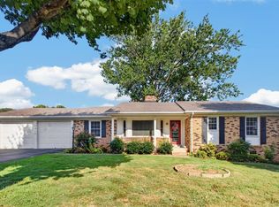 2816 Smallhouse Rd, Bowling Green, KY 42104