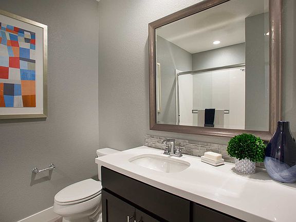 Homesite 32 - Bathroom 3