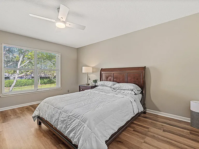 9911 Porta Leona Ln — Photo 5