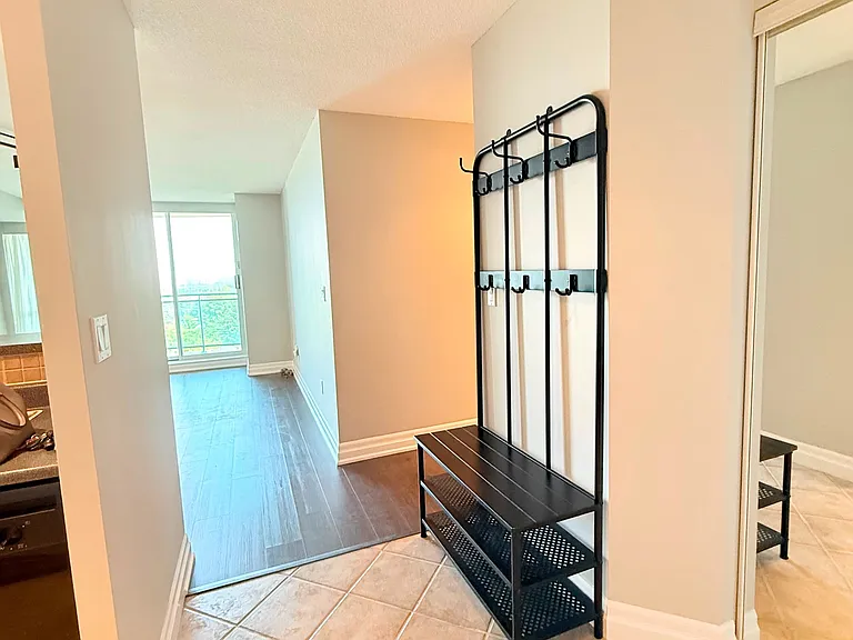 28 Pemberton Ave #1007 — Photo 5