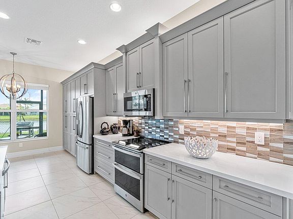 5th image of 7771 Wildflower Shores Dr