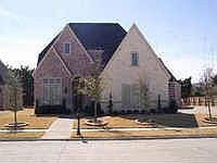 1st image of 814 Belclaire Cir