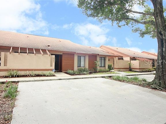 4th image of 2342 Sun Valley Cir #2342