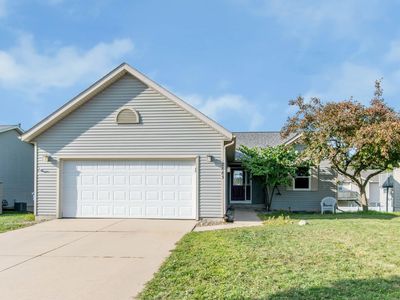 2883 Burritt St NW, Grand Rapids, MI, 49504