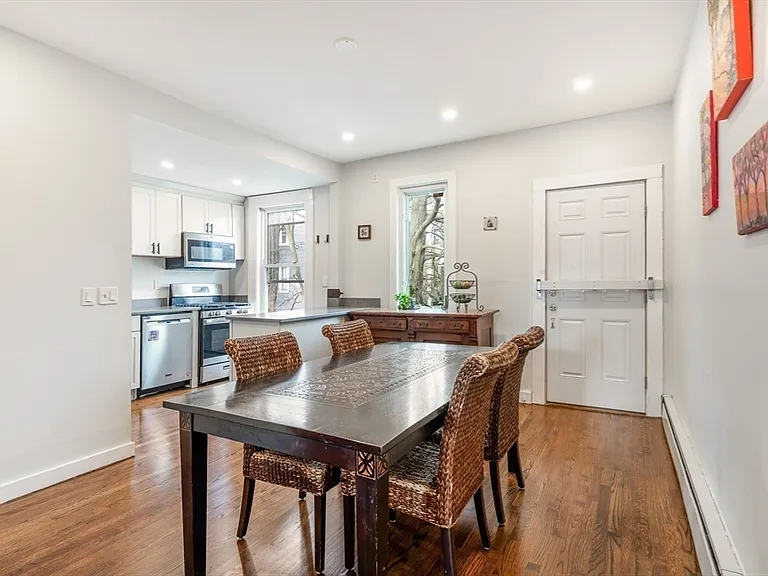231 Broadway #6 — Photo 12