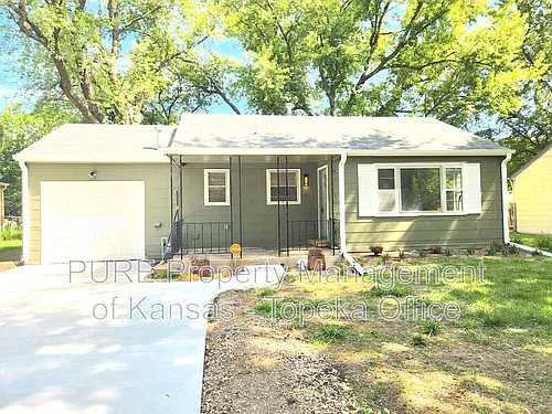 2416 SW 25th Dr Photo 1