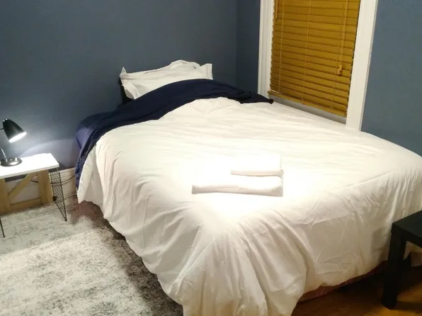 12 Walker St #12B, Medford, MA 02155